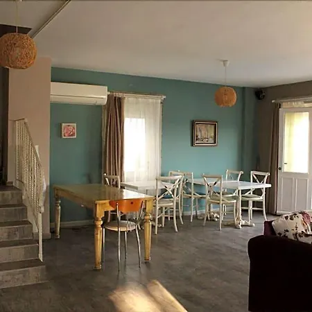 Ionic Otel 3*